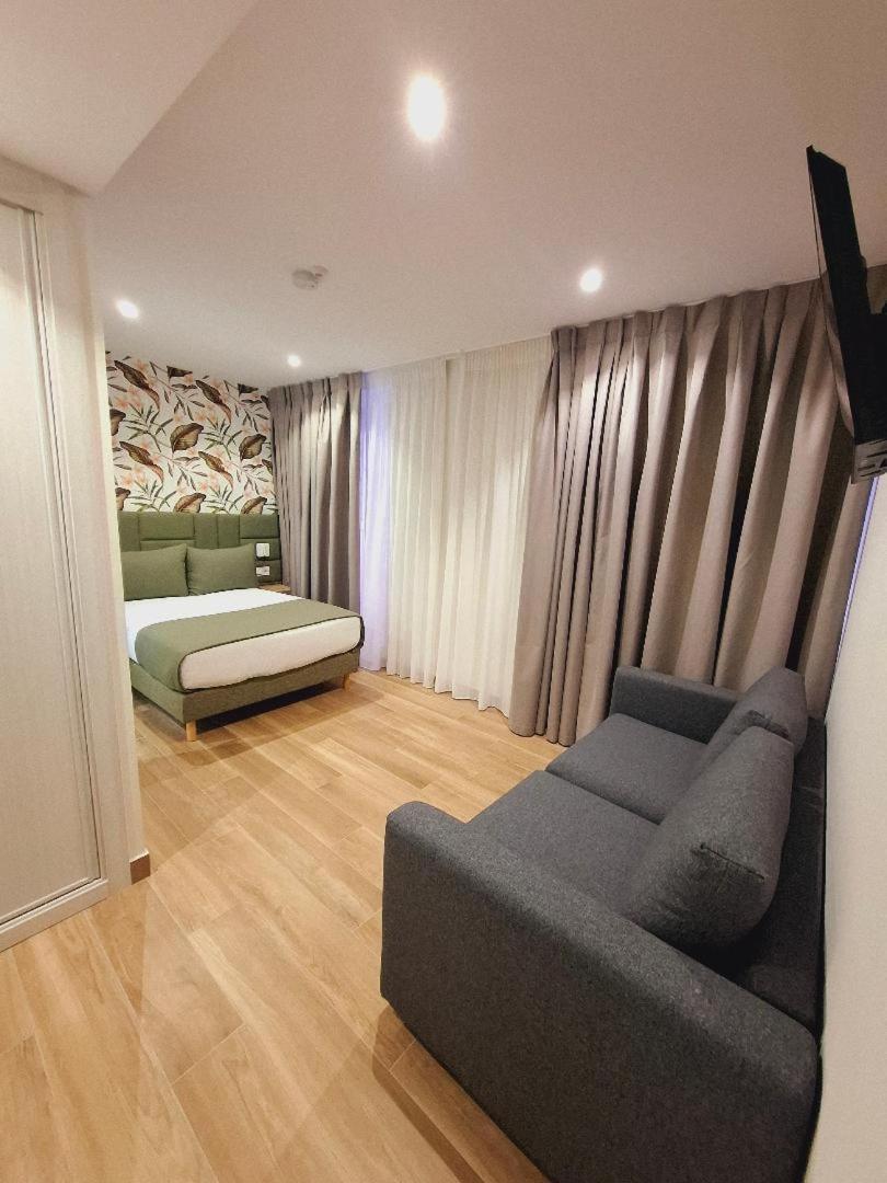 Hostal San Blas Madrid Luaran gambar