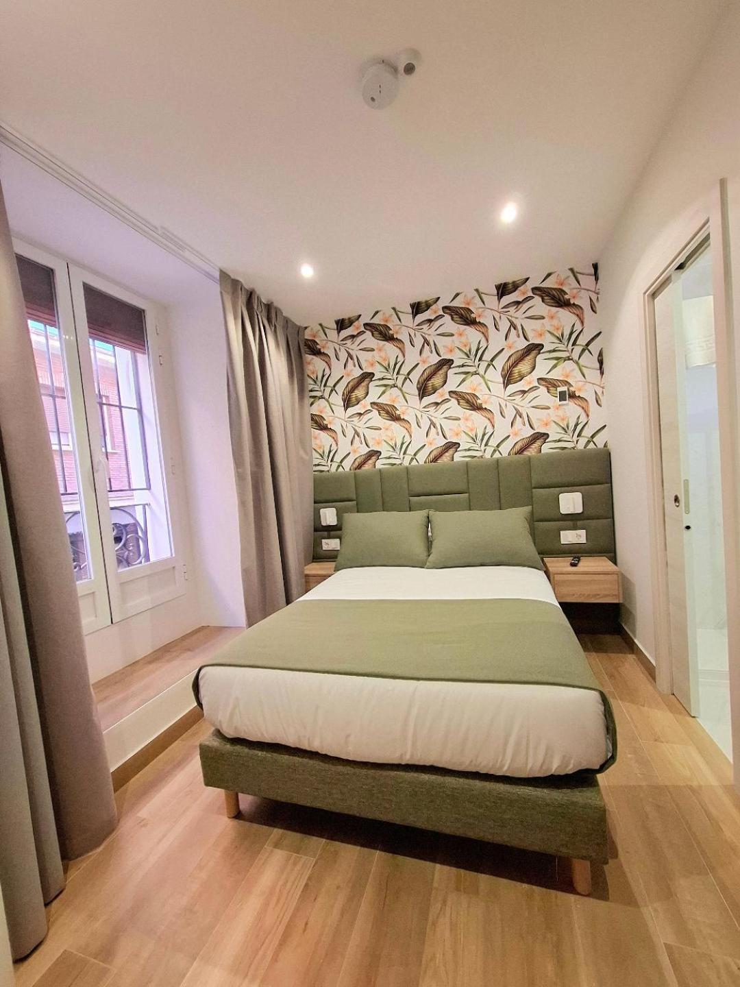 Hostal San Blas Madrid Luaran gambar