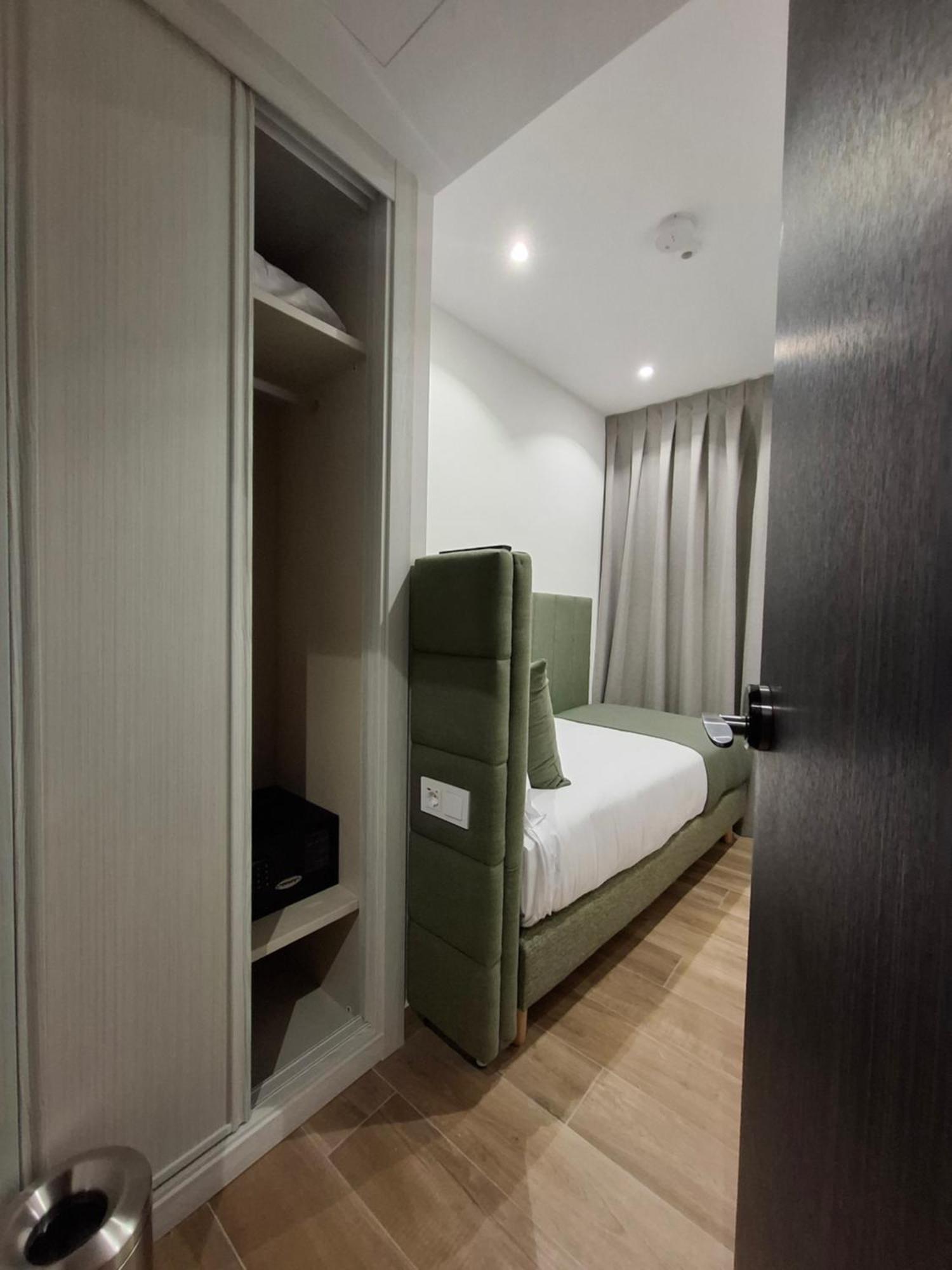 Hostal San Blas Madrid Luaran gambar
